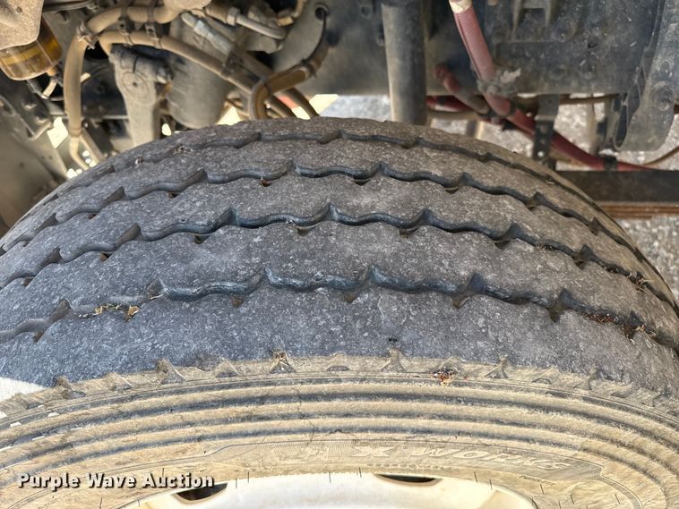 image for item DH1939 2021 Freightliner Business Class M2 refuse truck