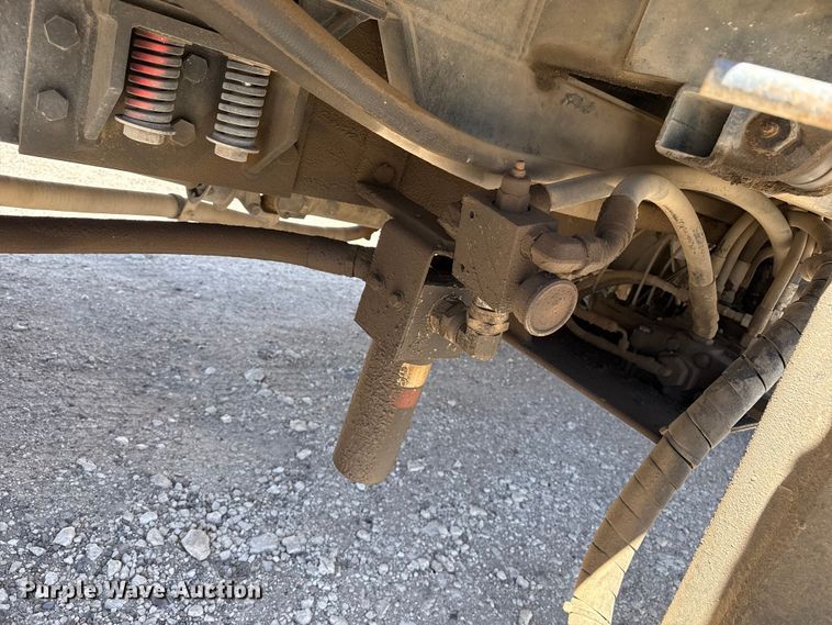 image for item DH1941 2014 Freightliner Business Class M2 refuse truck