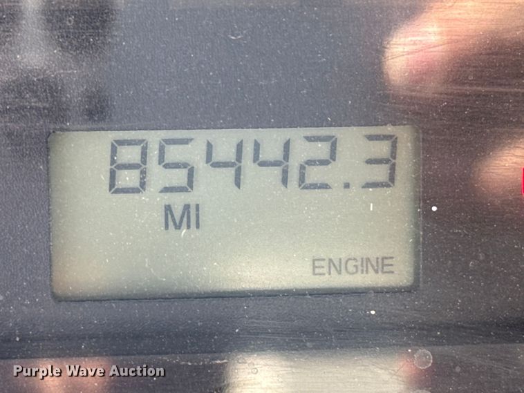 image for item DH1941 2014 Freightliner Business Class M2 refuse truck