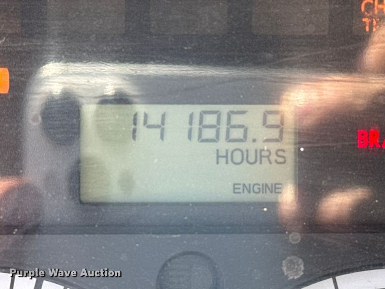 image for item DH1941 2014 Freightliner Business Class M2 refuse truck