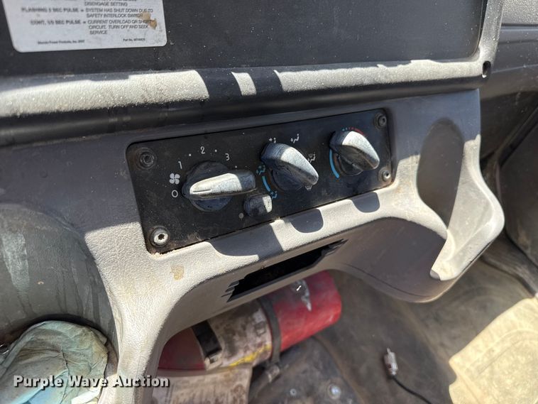 image for item DH1941 2014 Freightliner Business Class M2 refuse truck