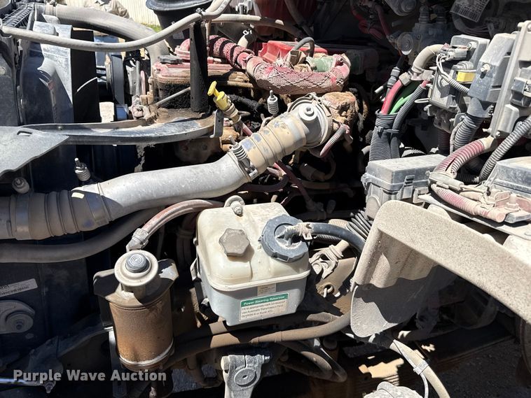 image for item DH1941 2014 Freightliner Business Class M2 refuse truck