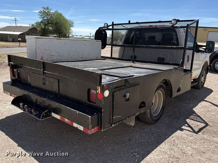image for item DH1942 2012 Ford F350 Super Duty flatbed pickup truck