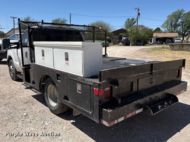 image for item DH1942 2012 Ford F350 Super Duty flatbed pickup truck