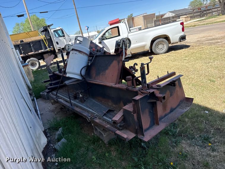 image for item DH1943 Pave-A-Lot truck mounted screed