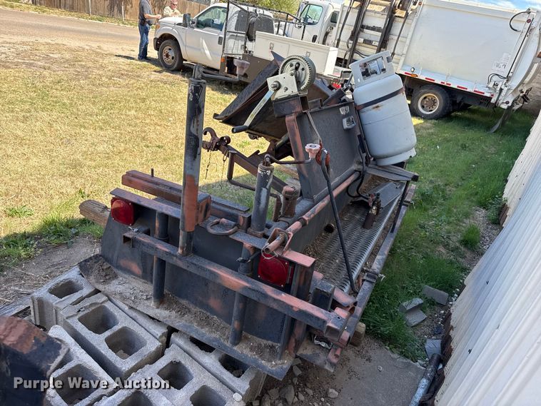 image for item DH1943 Pave-A-Lot truck mounted screed