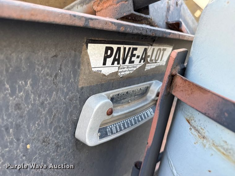 image for item DH1943 Pave-A-Lot truck mounted screed