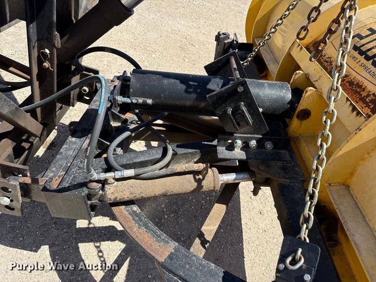 image for item DH1944 2013 Freightliner 108SD dump truck