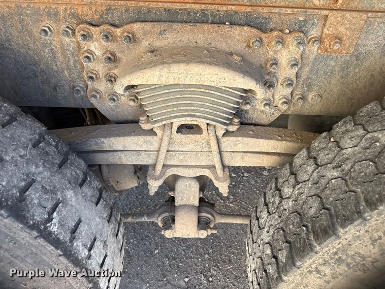 image for item DH1944 2013 Freightliner 108SD dump truck