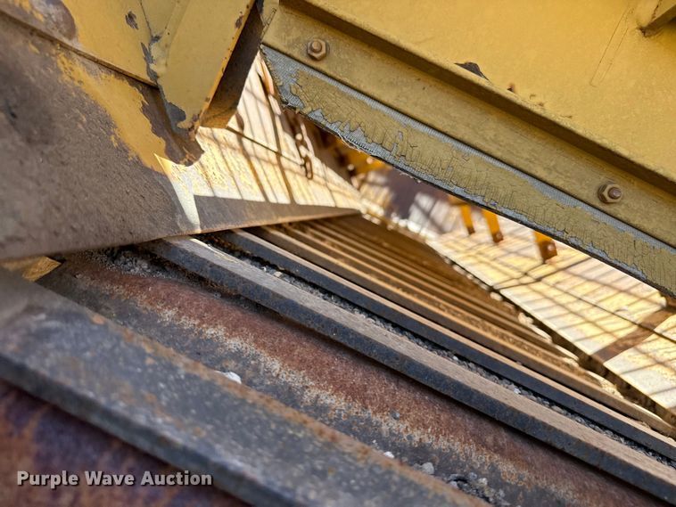 image for item DH1944 2013 Freightliner 108SD dump truck