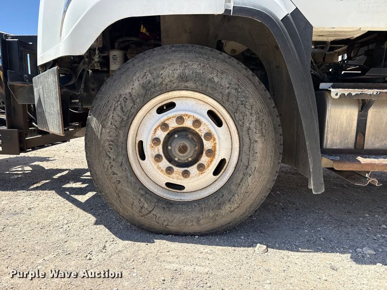 image for item DH1944 2013 Freightliner 108SD dump truck