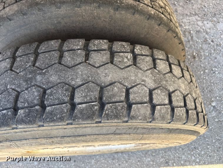 image for item DH1944 2013 Freightliner 108SD dump truck