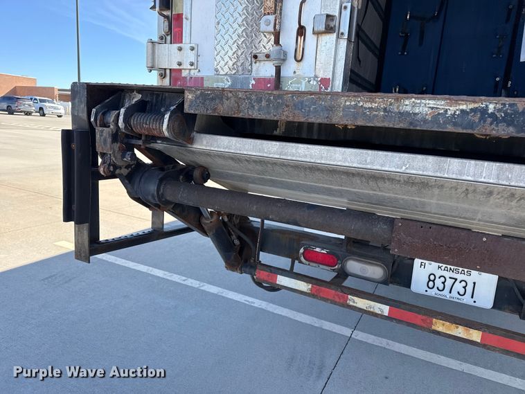 image for item DH1947 2008 International 4300 box truck