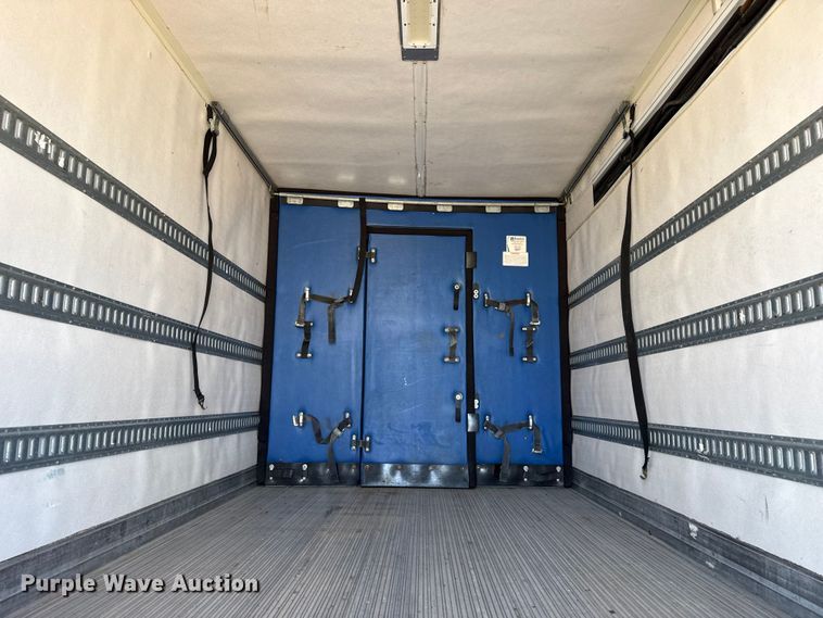 image for item DH1947 2008 International 4300 box truck