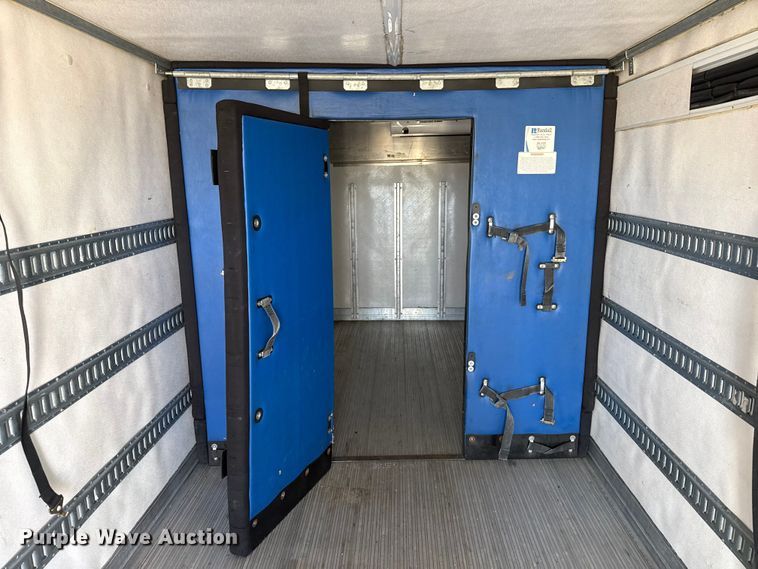 image for item DH1947 2008 International 4300 box truck