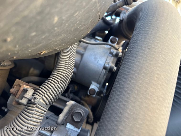 image for item DH1947 2008 International 4300 box truck