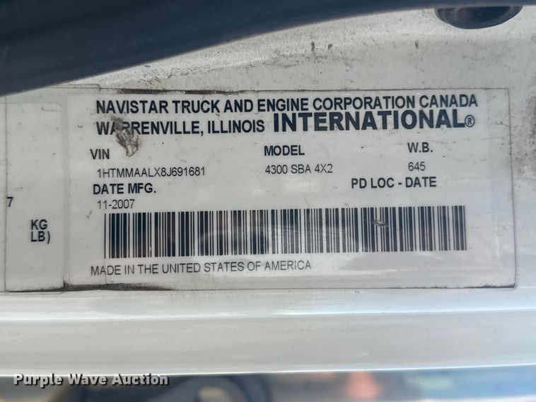image for item DH1947 2008 International 4300 box truck
