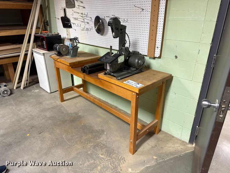 image for item DH1948 Shop tools