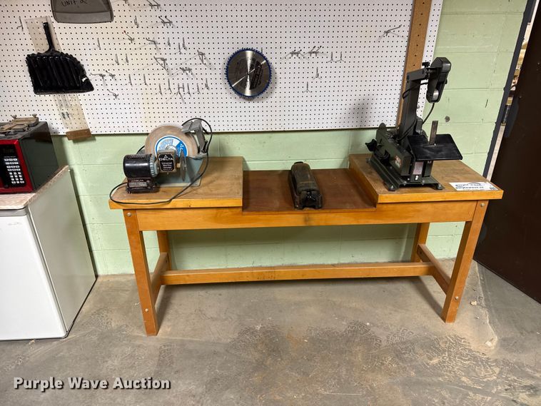 image for item DH1948 Shop tools