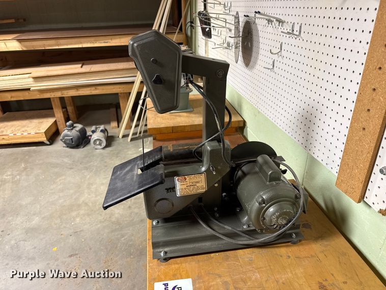 image for item DH1948 Shop tools