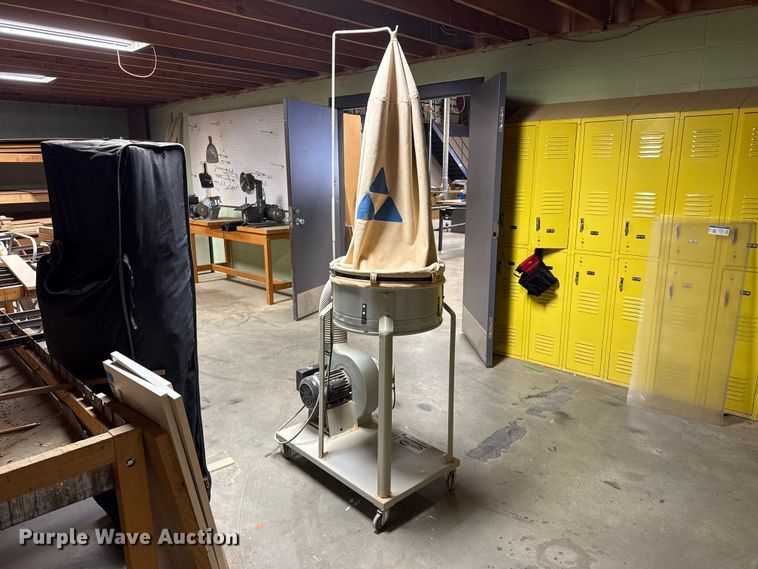 image for item DH1949 Delta dust collector