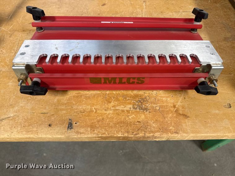 image for item DH1951 (3) dovetail machines