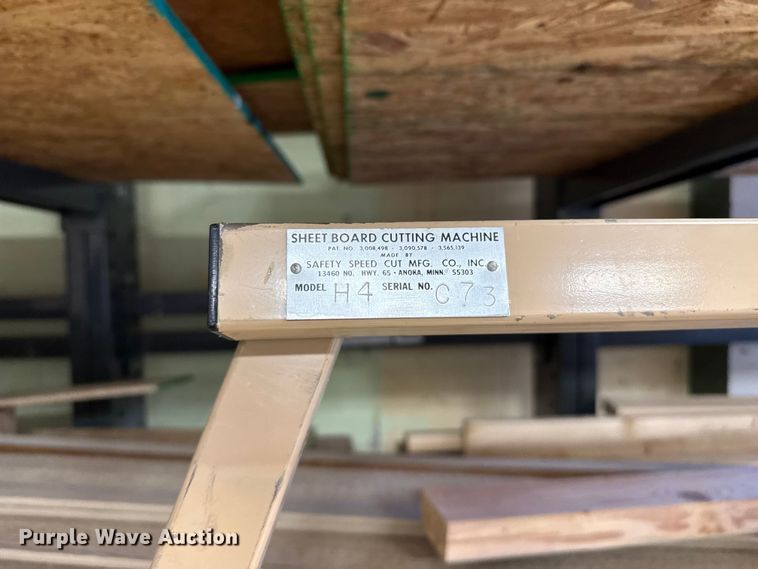 image for item DH1953 Panel saw