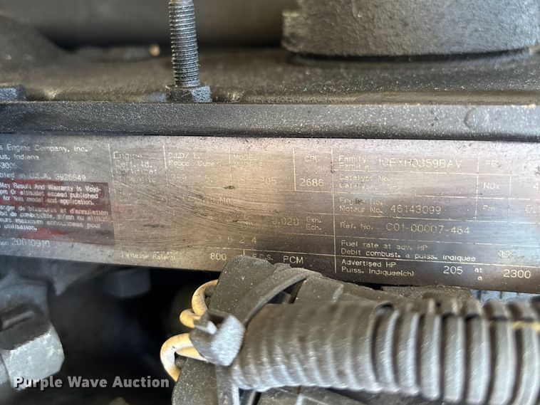 image for item DU0423 2002 Champion Freightliner FB65 shuttle bus