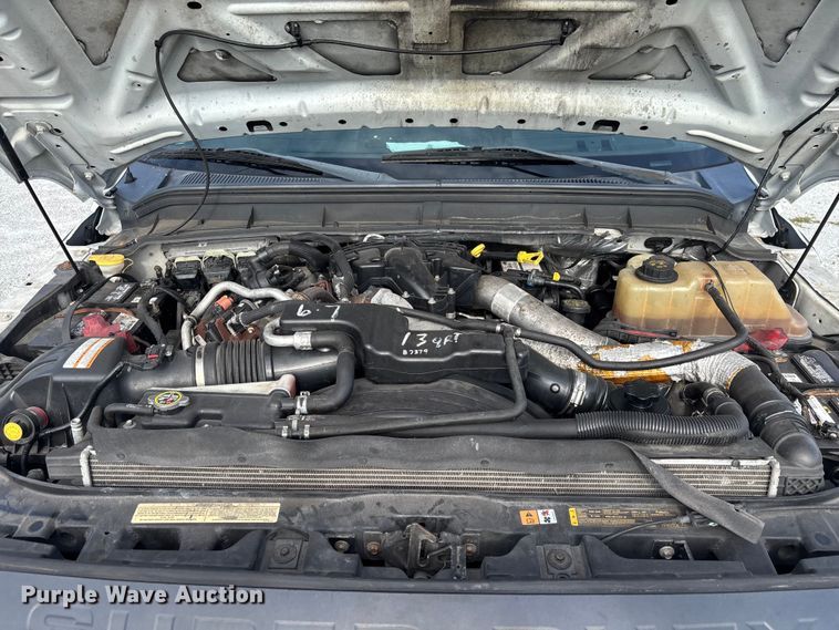 image for item DU2626 2015 Ford F550 Super Duty utility / service truck