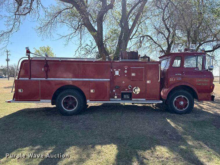 image for item DZ5431 1975 Chevrolet 65 pumper fire truck