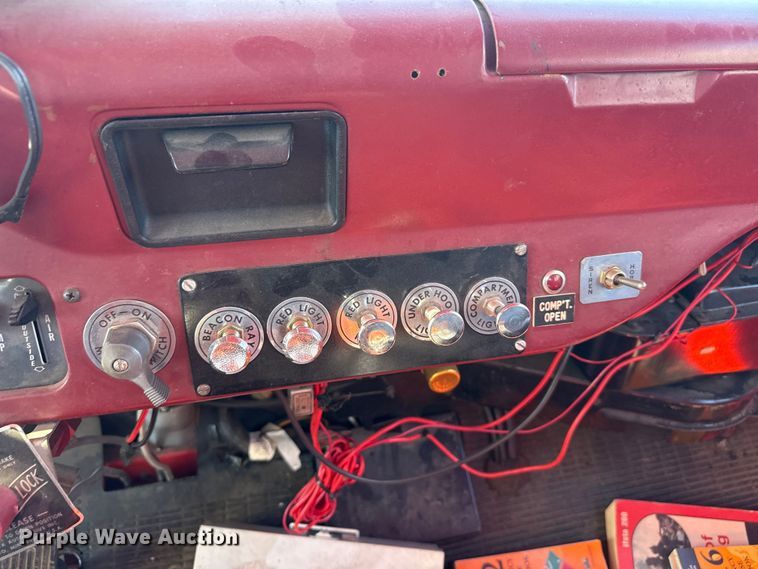 image for item DZ5431 1975 Chevrolet 65 pumper fire truck