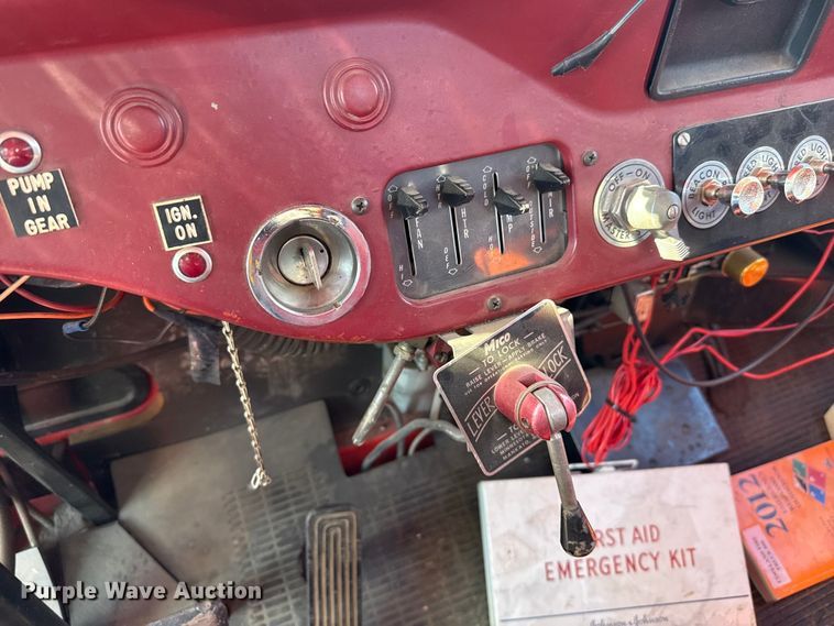 image for item DZ5431 1975 Chevrolet 65 pumper fire truck