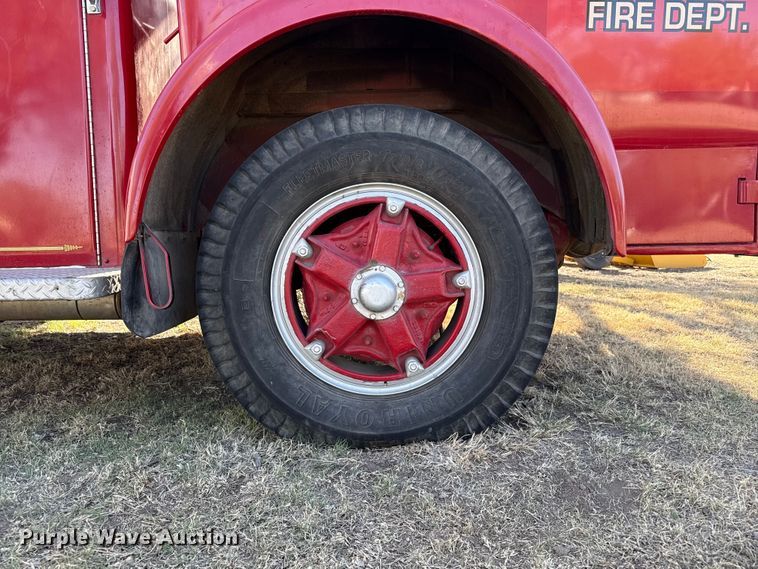 image for item DZ5431 1975 Chevrolet 65 pumper fire truck