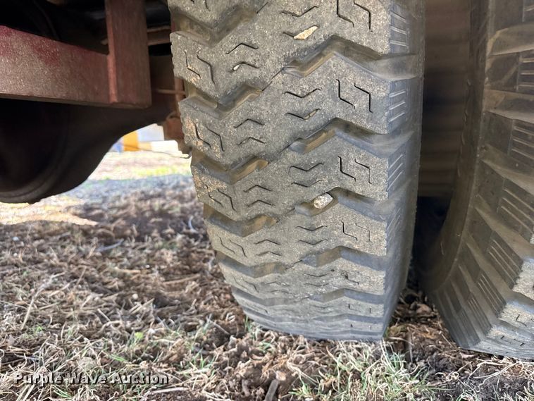 image for item DZ5431 1975 Chevrolet 65 pumper fire truck