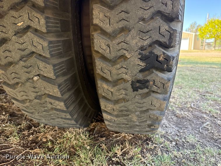 image for item DZ5431 1975 Chevrolet 65 pumper fire truck