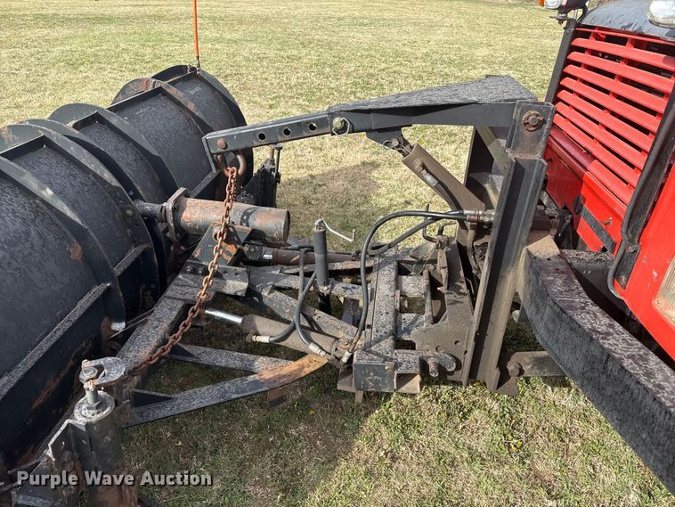 image for item DZ5435 1997 International 4900 dump truck