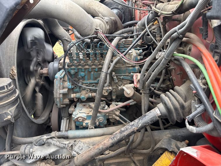 image for item DZ5435 1997 International 4900 dump truck