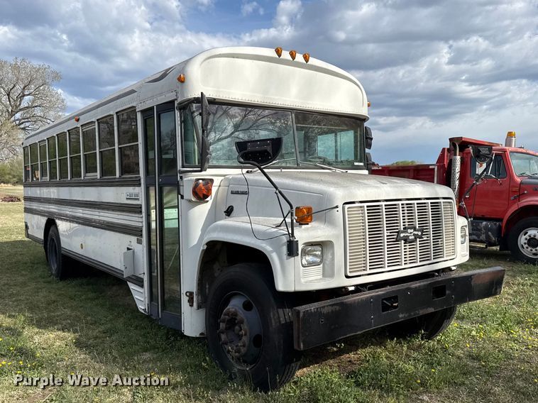 image for item DZ5437 1999 Blue Bird school bus