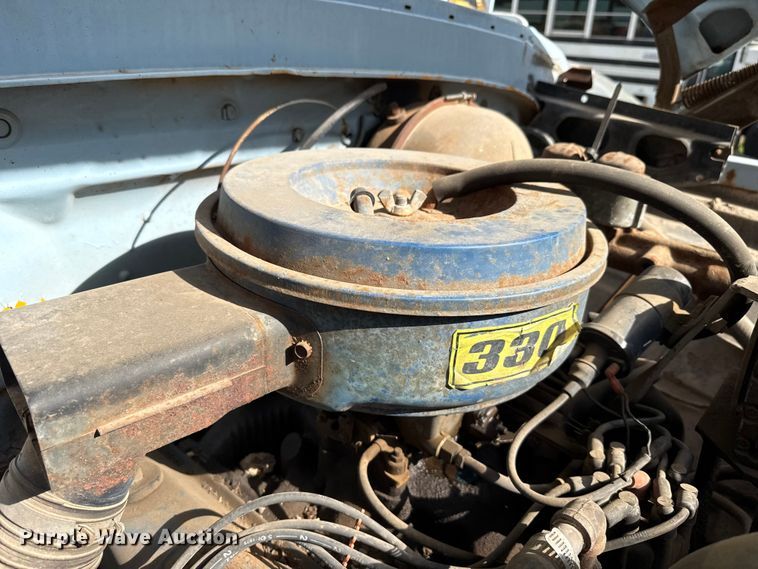 image for item DZ5440 1976 Ford school bus