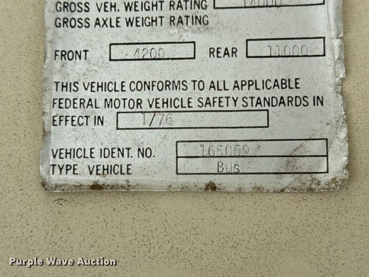 image for item DZ5440 1976 Ford school bus