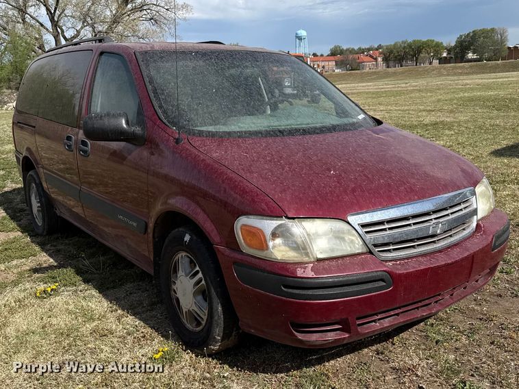 image for item DZ5442 2004 Chevrolet Venture van