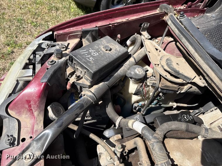 image for item DZ5442 2004 Chevrolet Venture van