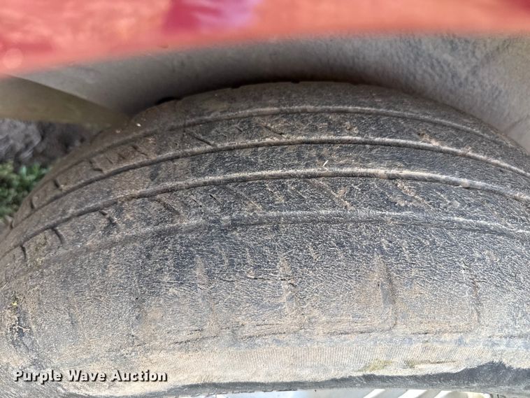 image for item DZ5442 2004 Chevrolet Venture van