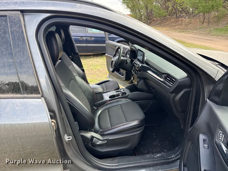 image for item DZ5443 2023 Ford Escape SUV