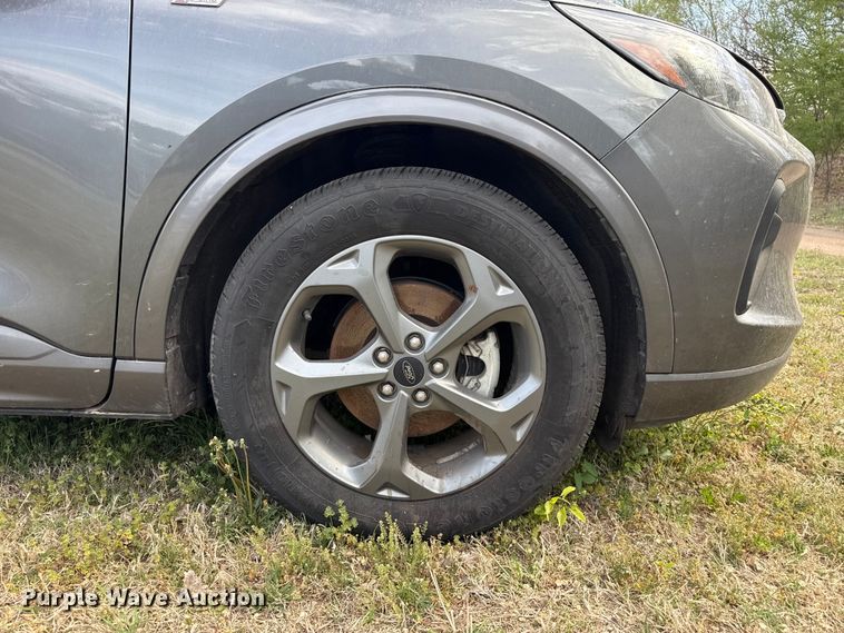 image for item DZ5443 2023 Ford Escape SUV