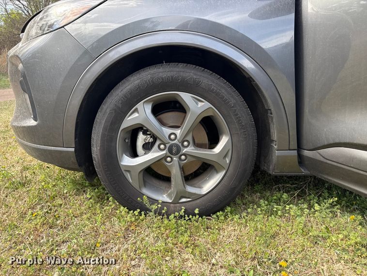 image for item DZ5443 2023 Ford Escape SUV