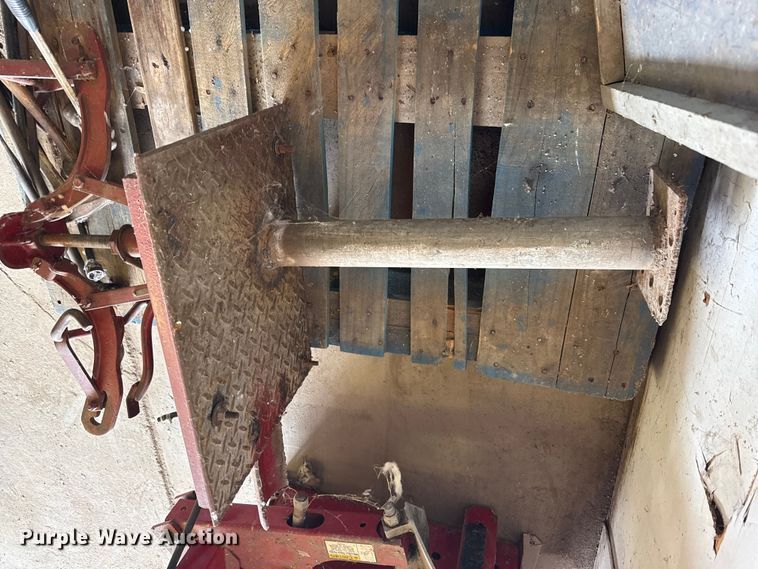 image for item DZ5444 Tire machines