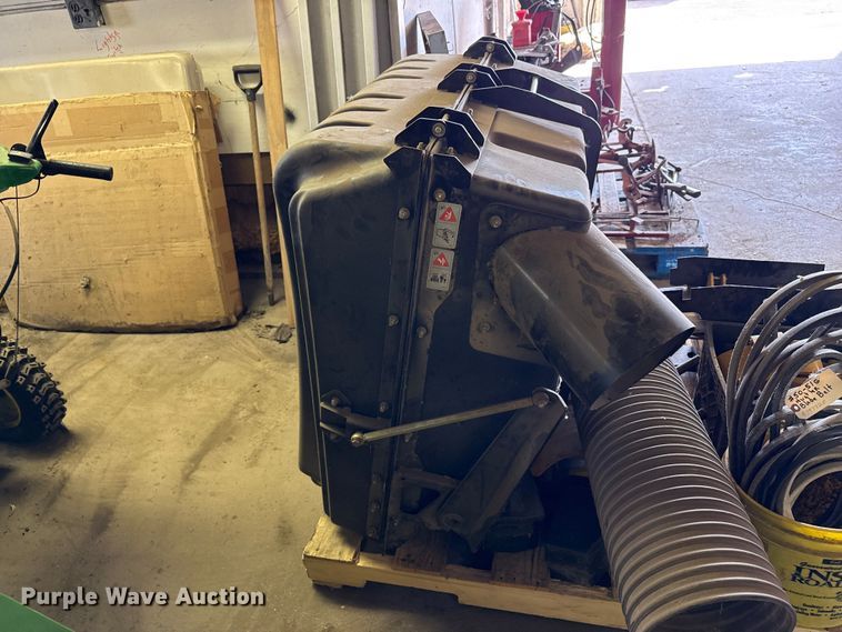 image for item DZ5445 Hustler Super Z ZTR lawn mower