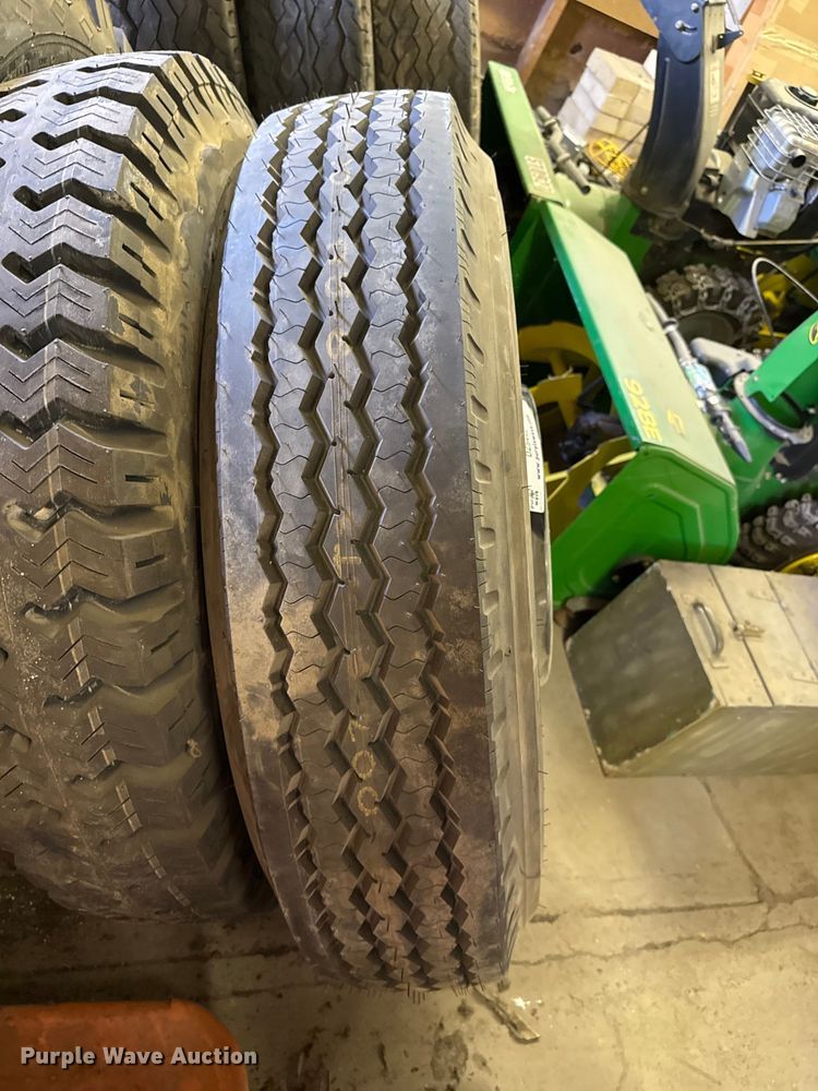 image for item DZ5446 (20) tires