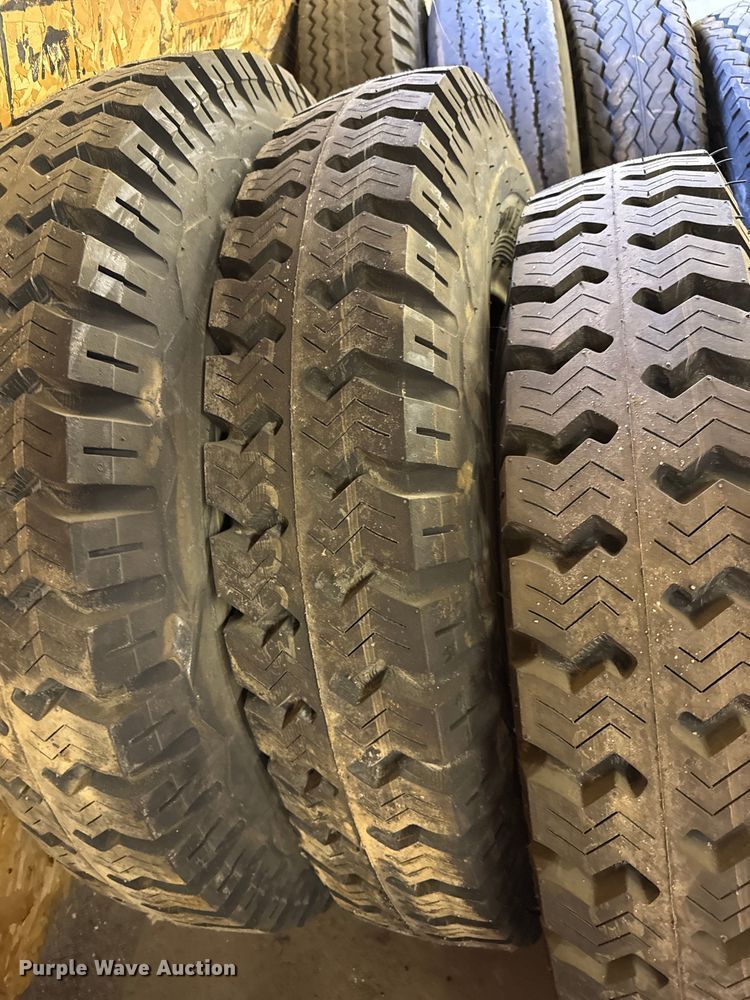 image for item DZ5446 (20) tires